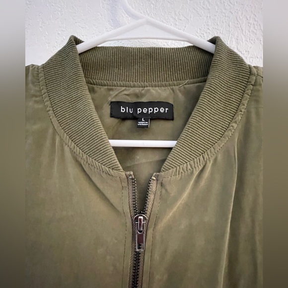 Bomber Jacket in Olive - Picture 4 of 4